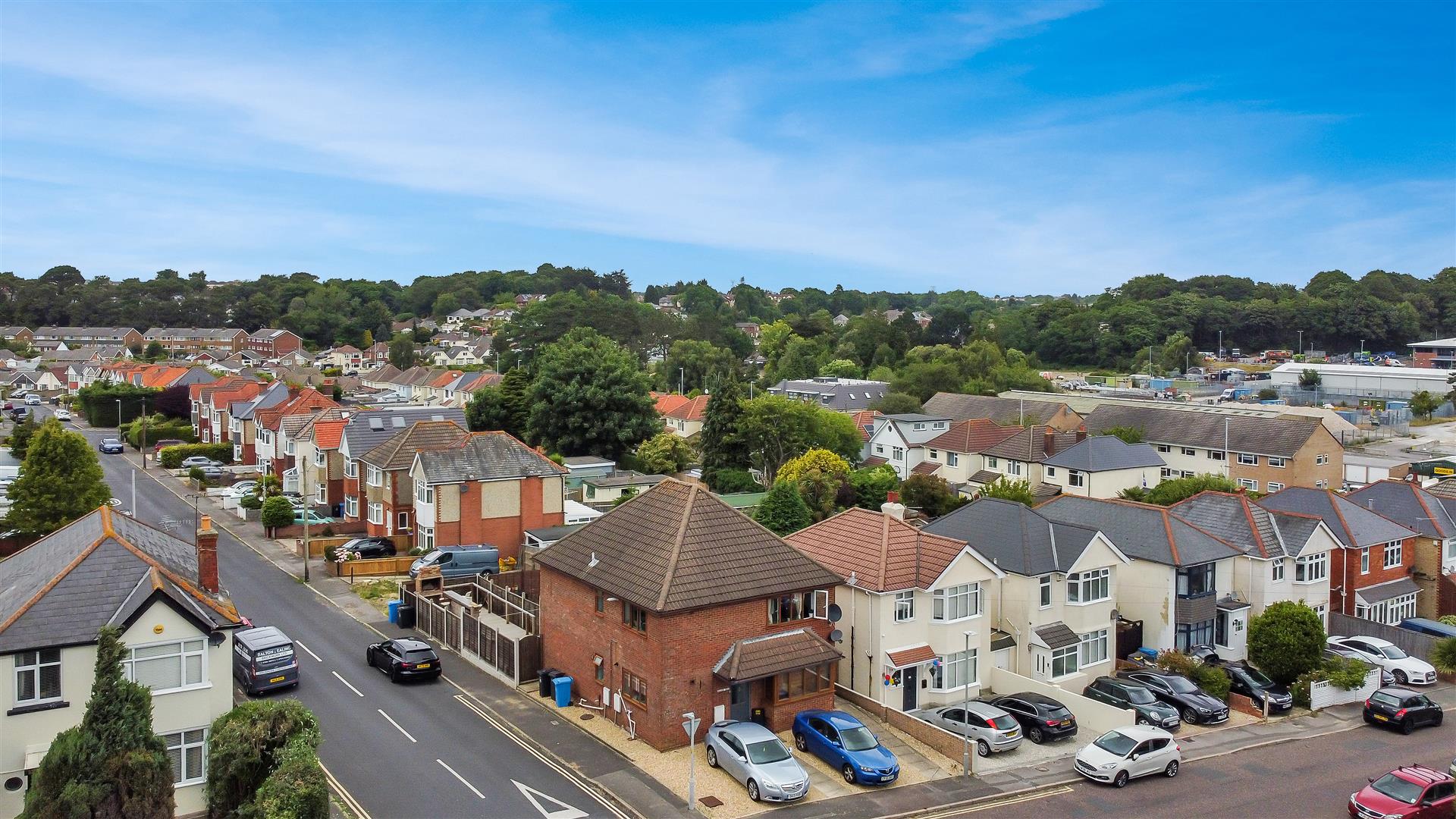 2 Bedroom Apartment Wroxham Road, Branksome, Poole